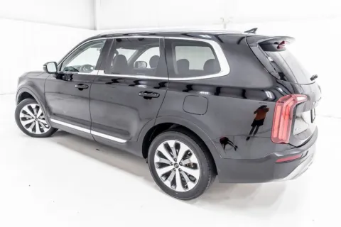 More photos of 2020 Kia Telluride EX at Sign It Drive It, TX