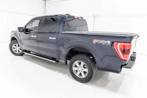 More photos of 2021 Ford F-150 XLT at Sign It Drive It, TX