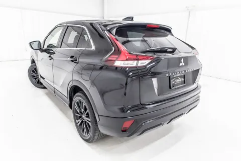 More photos of 2024 Mitsubishi Eclipse Cross LE at Sign It Drive It, TX