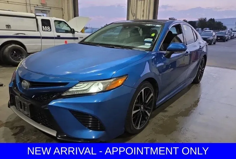 Blue 2019 Toyota Camry XSE for sale in Denton, TX