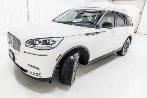 Another view of 2020 Lincoln Aviator Reserve for sale in Denton, TX at Sign It Drive It