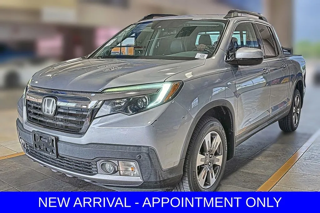 Gray 2017 Honda Ridgeline RTL-E for sale in Denton, TX