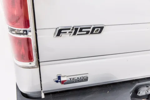 More photos of 2011 Ford F-150 XLT at Sign It Drive It, TX