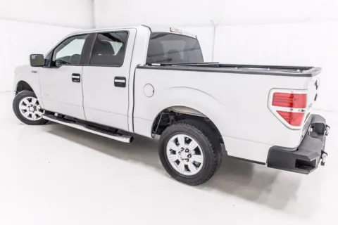More photos of 2011 Ford F-150 XLT at Sign It Drive It, TX