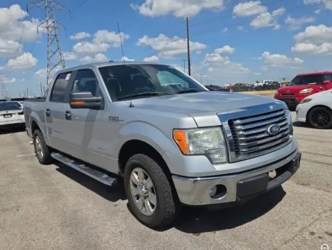 More photos of 2011 Ford F-150 XLT at Sign It Drive It, TX