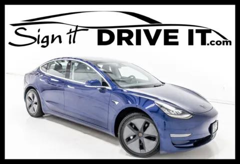 Blue 2020 Tesla Model 3 Standard Range Plus for sale in Denton, TX