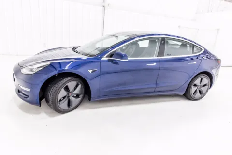 More photos of 2020 Tesla Model 3 Standard Range Plus at Sign It Drive It, TX