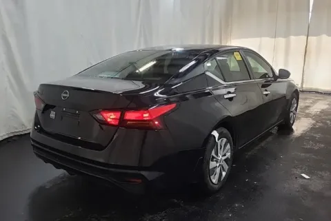 More photos of 2024 Nissan Altima 2.5 S at Sign It Drive It, TX