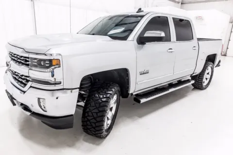 More photos of 2018 Chevrolet Silverado 1500 LTZ at Sign It Drive It, TX
