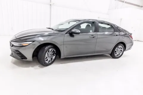 More photos of 2024 Hyundai Elantra SEL at Sign It Drive It, TX