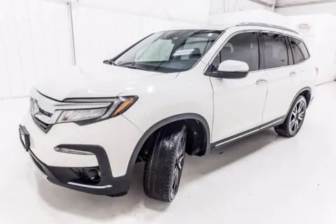 Another view of 2019 Honda Pilot Touring for sale in Denton, TX at Sign It Drive It