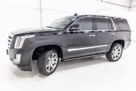 Another view of 2019 Cadillac Escalade Premium Luxury for sale in Denton, TX at Sign It Drive It