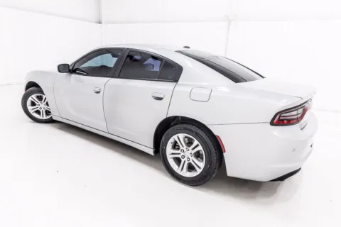 More photos of 2022 Dodge Charger SXT at Sign It Drive It, TX