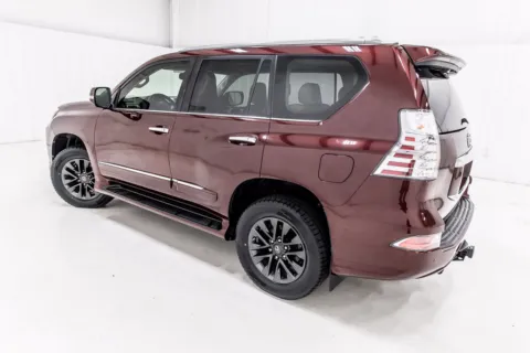 More photos of 2019 Lexus GX 460 at Sign It Drive It, TX