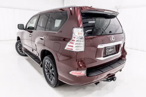 More photos of 2019 Lexus GX 460 at Sign It Drive It, TX