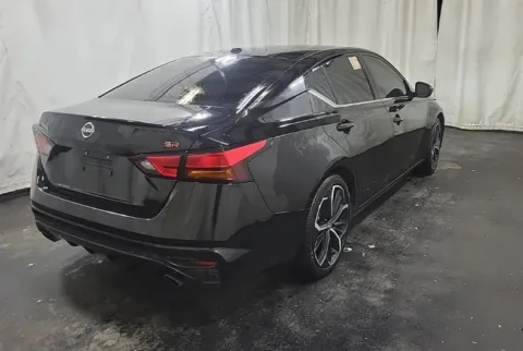 More photos of 2023 Nissan Altima 2.5 SR at Sign It Drive It, TX