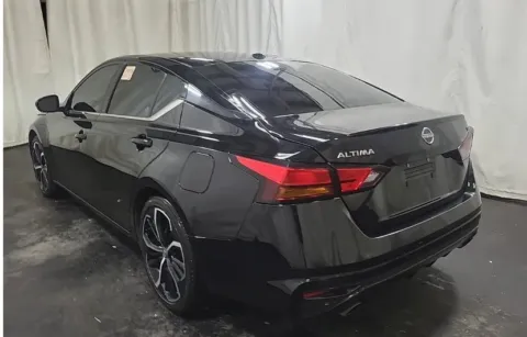 Another view of 2023 Nissan Altima 2.5 SR for sale in Denton, TX at Sign It Drive It