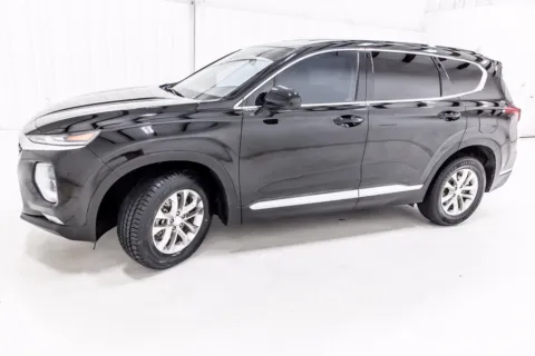 More photos of 2020 Hyundai Santa Fe SEL at Sign It Drive It, TX