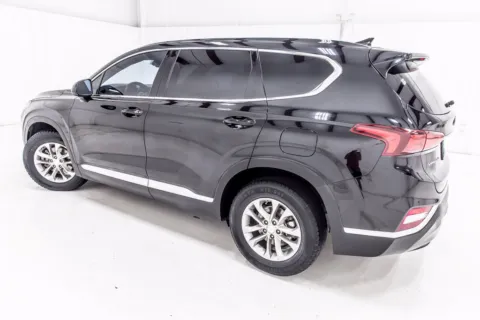 More photos of 2020 Hyundai Santa Fe SEL at Sign It Drive It, TX
