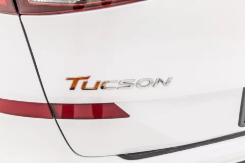 More photos of 2021 Hyundai Tucson SE at Sign It Drive It, TX