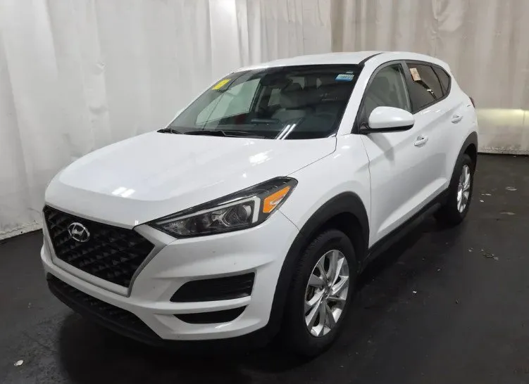 White 2021 Hyundai Tucson SE for sale in Denton, TX