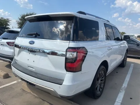 More photos of 2019 Ford Expedition Limited at Sign It Drive It, TX