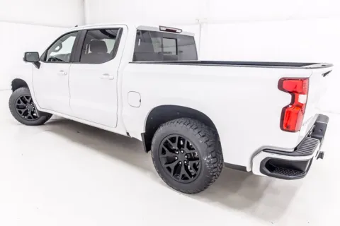 More photos of 2019 Chevrolet Silverado 1500 LT at Sign It Drive It, TX