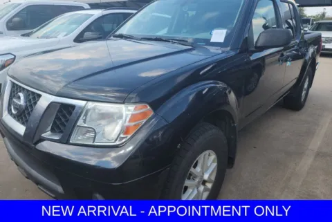 Black 2018 Nissan Frontier SV for sale in Denton, TX