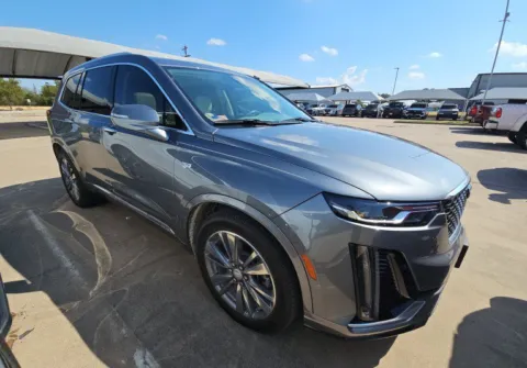 More photos of 2022 Cadillac XT6 Premium Luxury at Sign It Drive It, TX