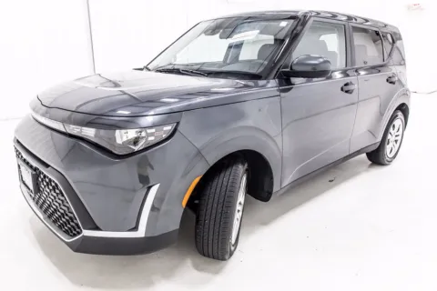 More photos of 2024 Kia Soul LX at Sign It Drive It, TX