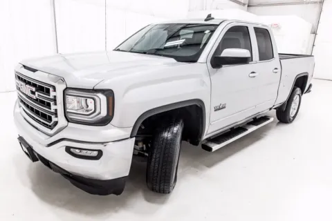 Photos of 2017 GMC Sierra 1500 SLE for sale in Denton, TX at Sign It Drive It
