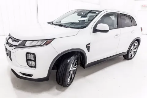 Photos of 2020 Mitsubishi Outlander Sport 2.0 ES for sale in Denton, TX at Sign It Drive It