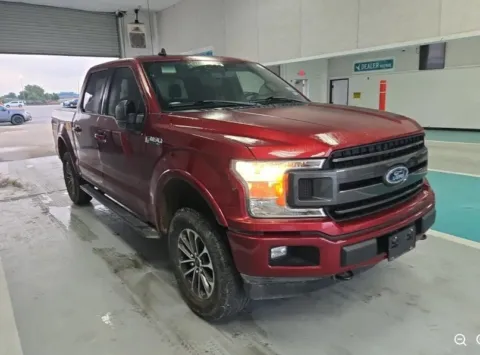 More photos of 2019 Ford F-150 XLT at Sign It Drive It, TX