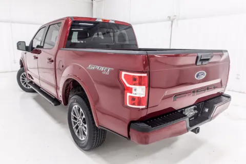 More photos of 2019 Ford F-150 XLT at Sign It Drive It, TX