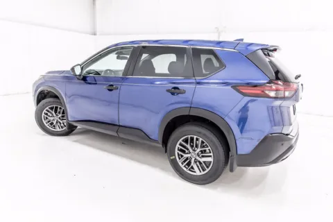 More photos of 2021 Nissan Rogue S at Sign It Drive It, TX