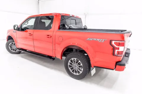 More photos of 2018 Ford F-150 XLT at Sign It Drive It, TX