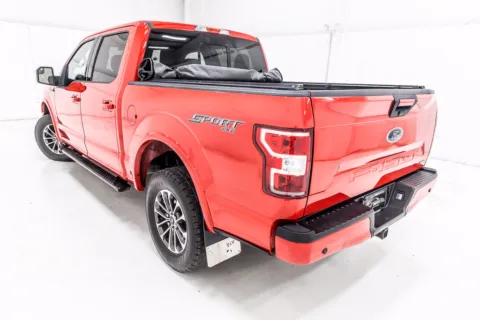 More photos of 2018 Ford F-150 XLT at Sign It Drive It, TX