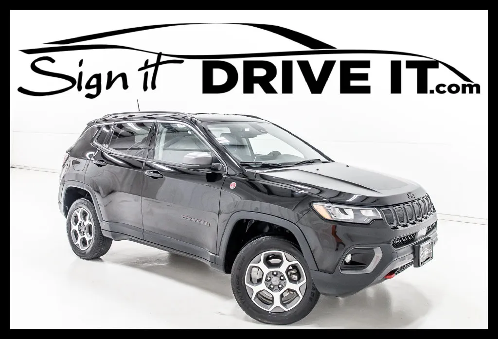 Black 2022 Jeep Compass Trailhawk for sale in Denton, TX