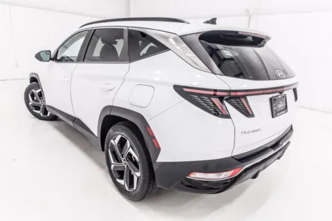 More photos of 2022 Hyundai Tucson SEL at Sign It Drive It, TX
