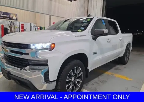 White 2021 Chevrolet Silverado 1500 LT for sale in Denton, TX
