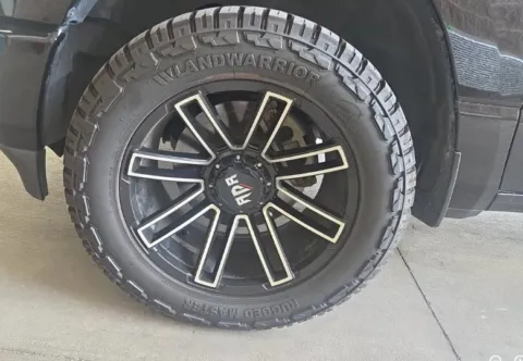 More photos of 2019 Ram 1500 Big Horn/Lone Star at Sign It Drive It, TX