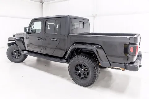 More photos of 2023 Jeep Gladiator Texas Trail at Sign It Drive It, TX