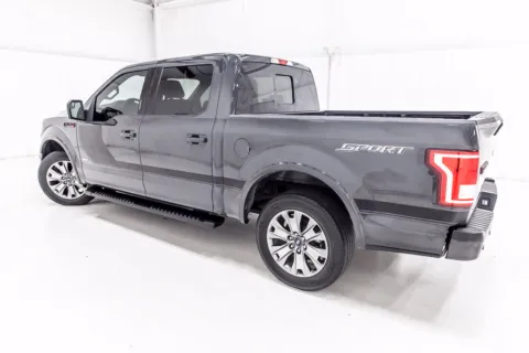 More photos of 2016 Ford F-150 XLT at Sign It Drive It, TX