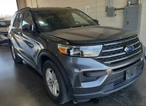 More photos of 2020 Ford Explorer XLT at Sign It Drive It, TX