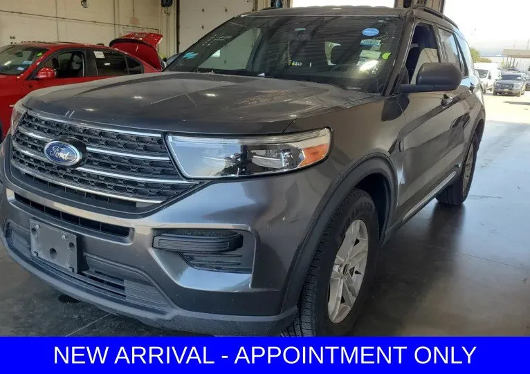 Gray 2020 Ford Explorer XLT for sale in Denton, TX
