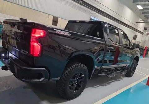 More photos of 2021 Chevrolet Silverado 1500 Custom Trail Boss at Sign It Drive It, TX
