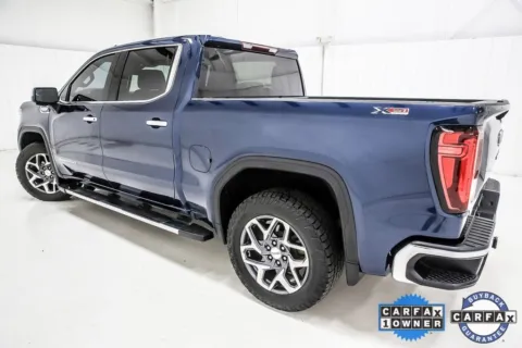 More photos of 2023 GMC Sierra 1500 SLT at Sign It Drive It, TX