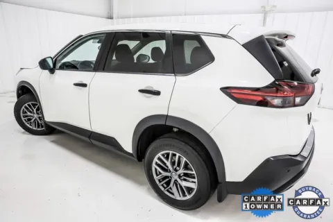 More photos of 2021 Nissan Rogue S at Sign It Drive It, TX