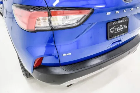 More photos of 2021 Ford Escape Hybrid SE at Sign It Drive It, TX