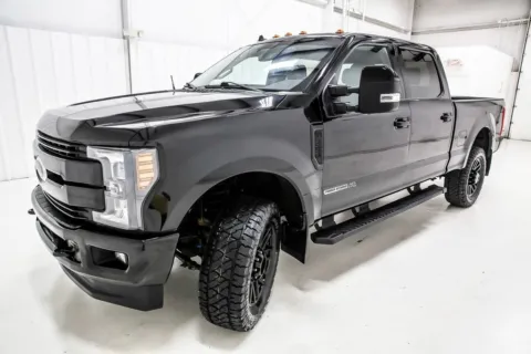 Photos of 2019 Ford F-250SD Lariat for sale in Denton, TX at Sign It Drive It